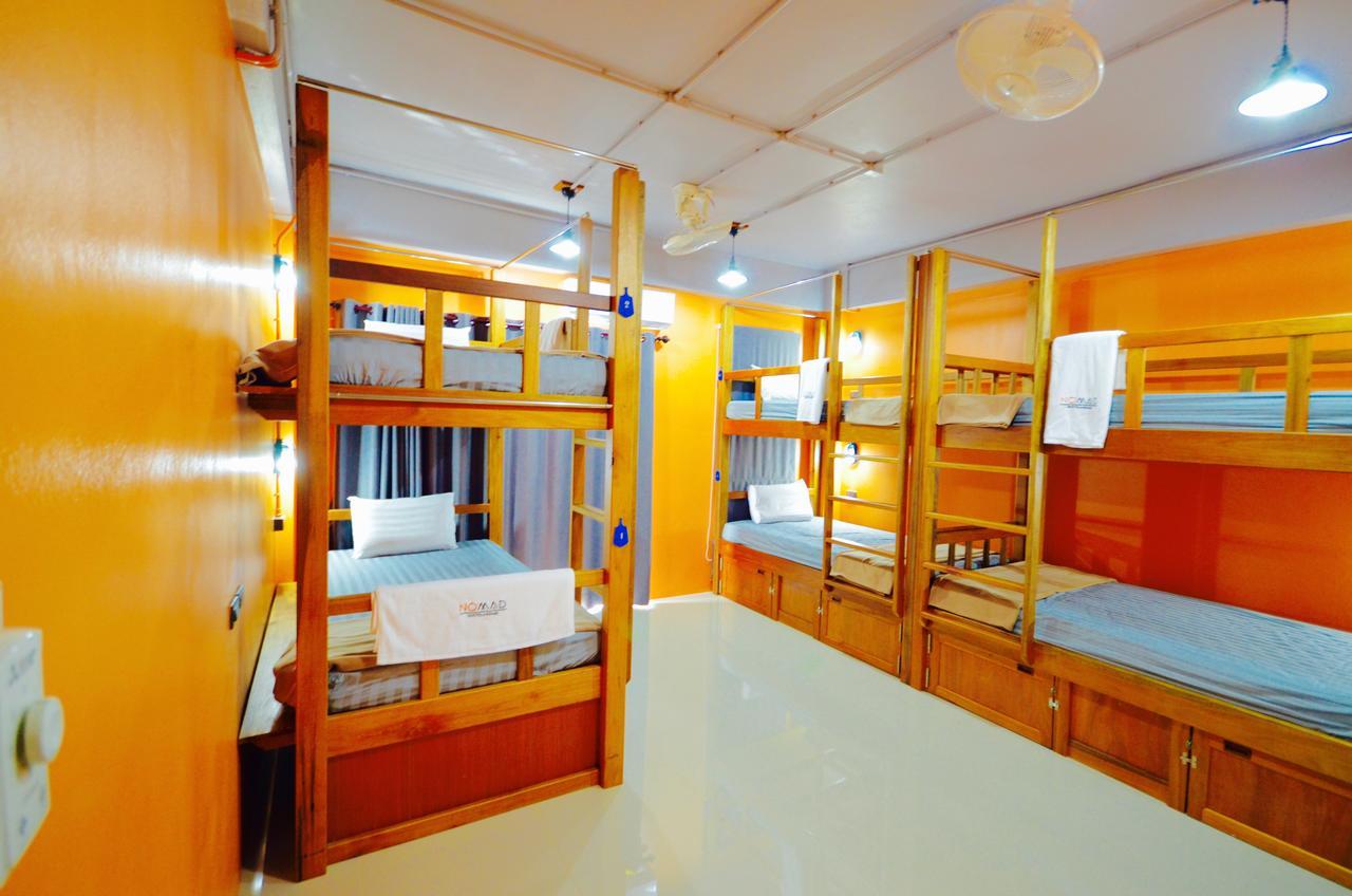 Nomad Hostel Krabi Bagian luar foto